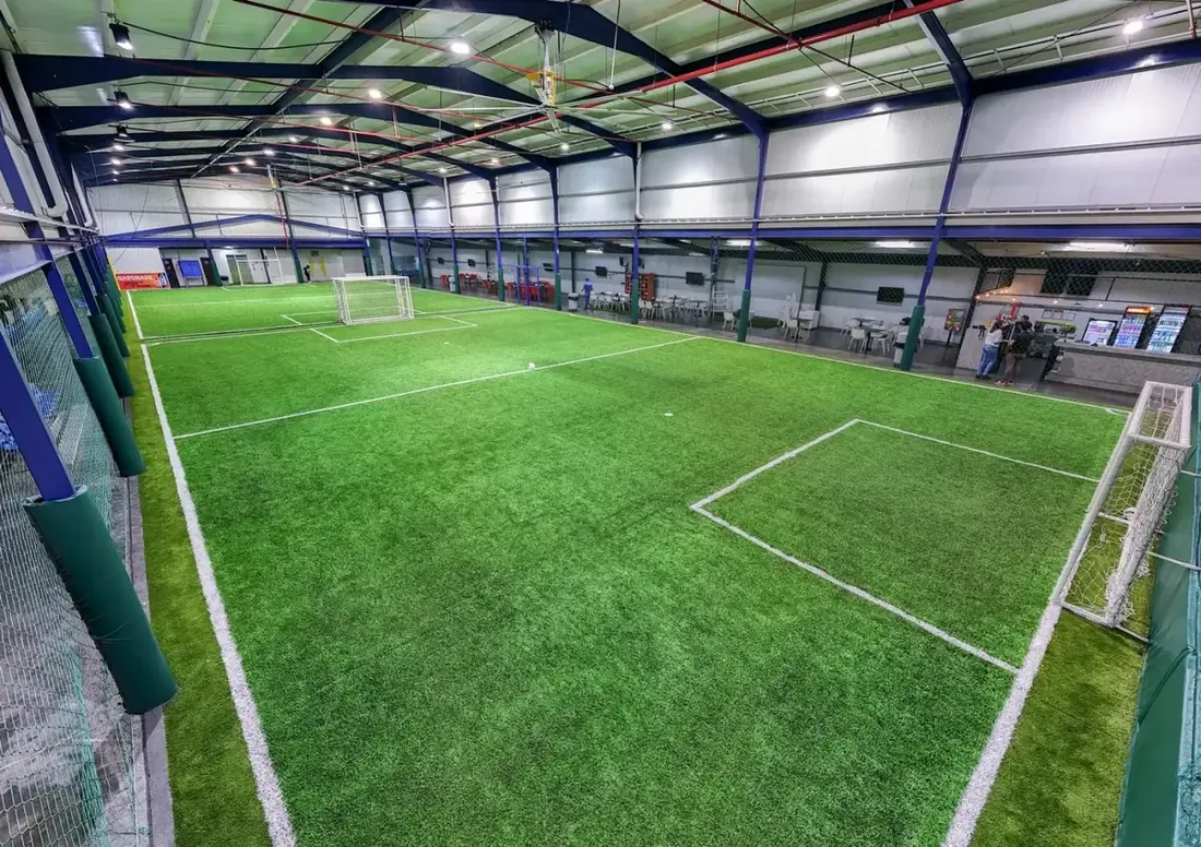 La cancha techada de Fútbol Town